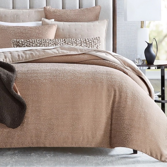Hudson Park Other - Hudson Park Collection Allegatore Duvet Cover, King - Exclusive